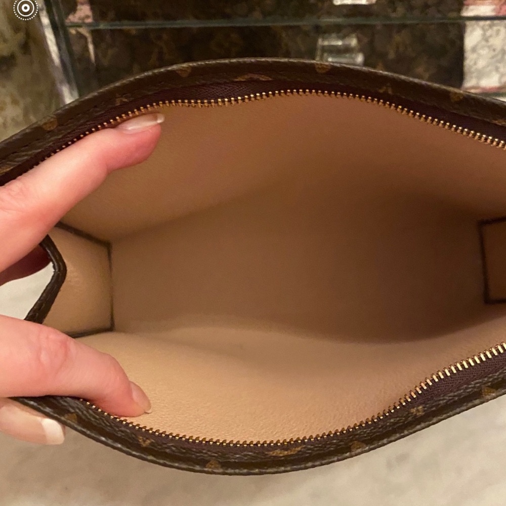 Louis Vuitton Brown Monogram Canvas Toiletry Pouch - Picture 5 of 6